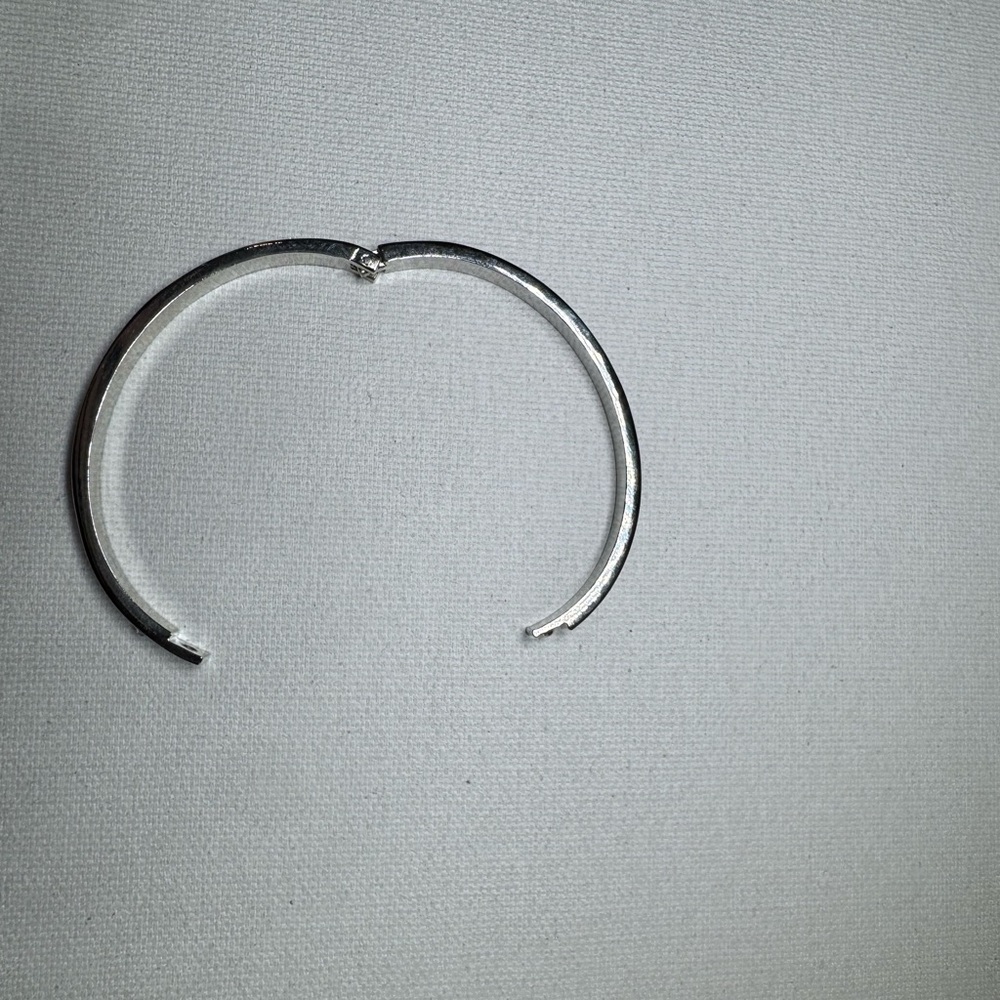 Silver Contemporary Watch Accessory - Picture 3 of 4